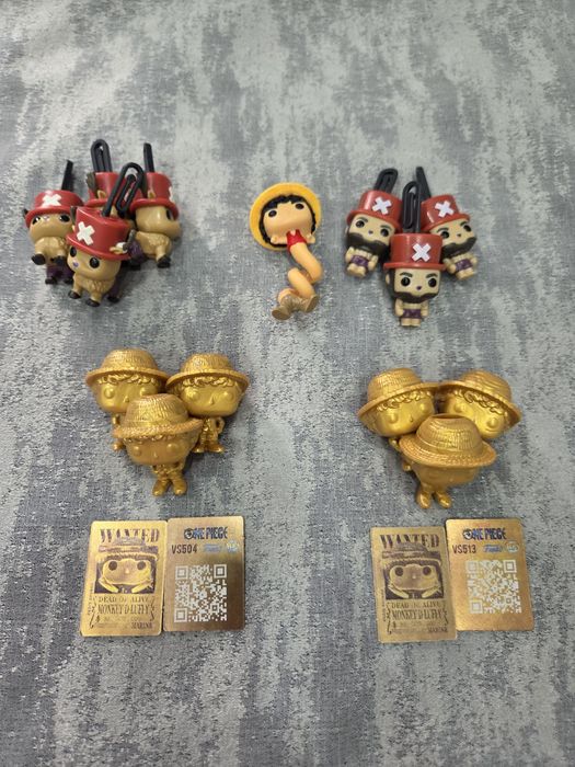 Фигурки One Piece Kinder Joy