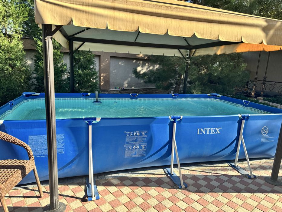 Продам б/у каркасный басейн Intex 450x220x84см, 7тон