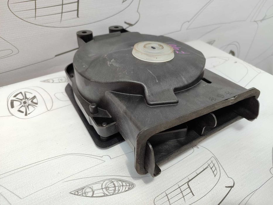 Subwoofer Sub Scaun Stanga / Dreapta BMW Seria 1 (F40) Hatchback 2019–2024 / Cod OEM 9275996 (5D2)