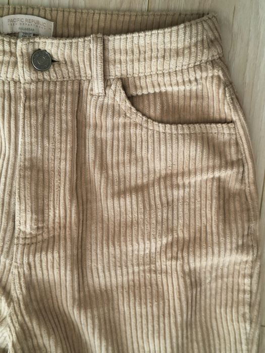 Pantaloni reiati Pull&Bear