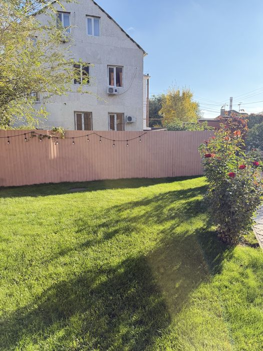 Продается таунхаус в центре города Уральск