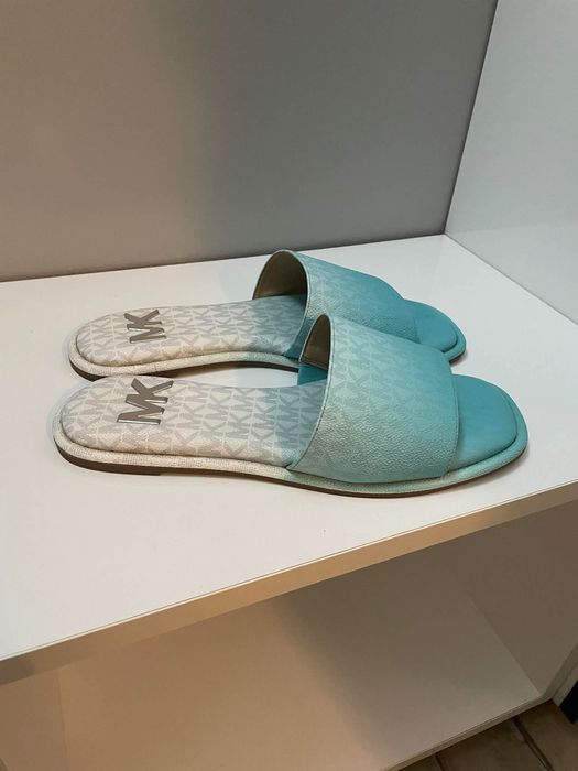 Чехли Michael Kors