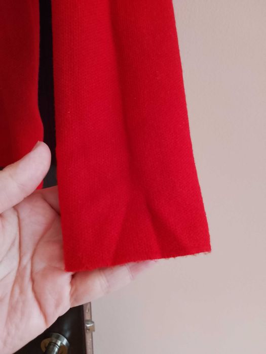 Пуловер М размер