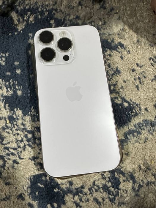 Iphone 16 pro xotira 256 batare 100%