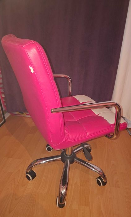 Детски стол / с повдигащ механизъм /