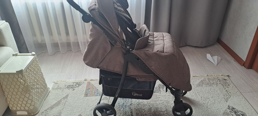 Продам детскую коляску