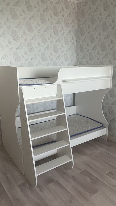 кроват детская.