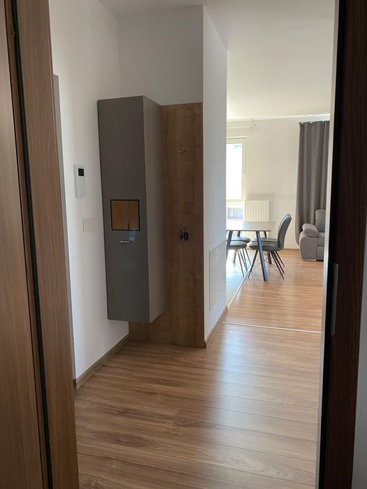 Proprietar vand apartament in Iris 7
