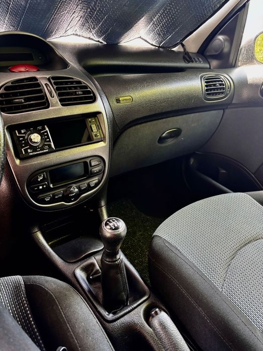PEUGEOT 206 2005 — imagine 5
