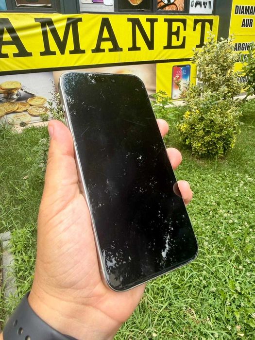 iPhone 15 Pro Max / 256GB / Natural Titanium