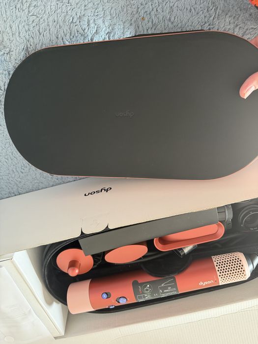 Продам Dyson airwrap