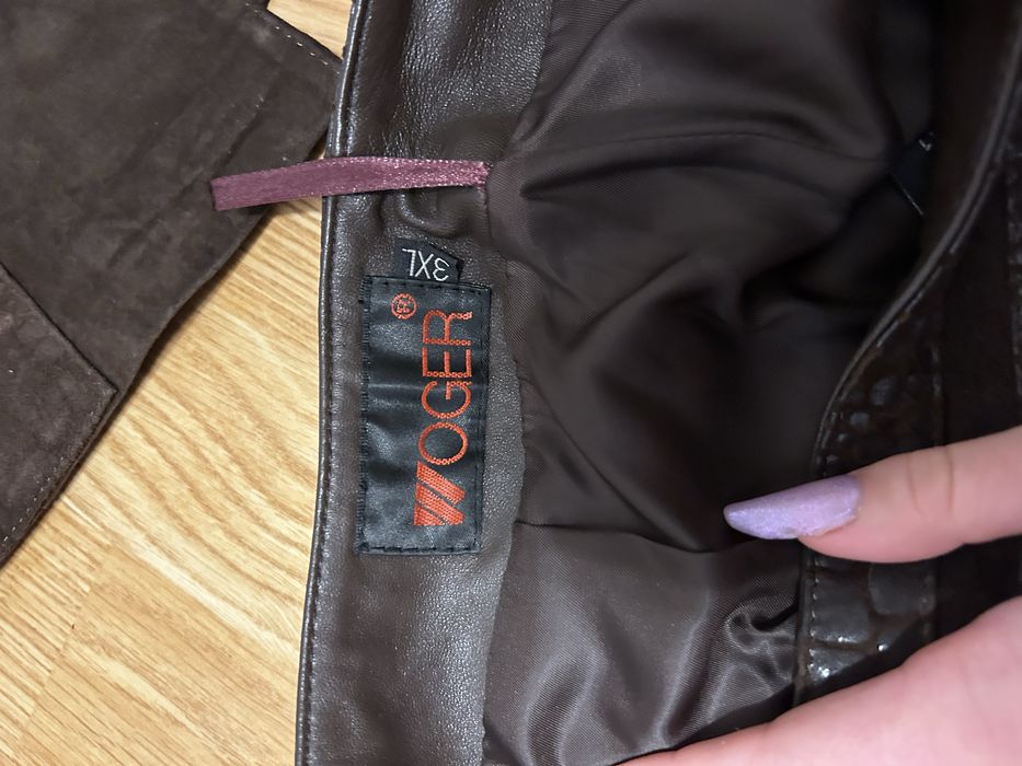 Set Geaca si Fusta Wogger