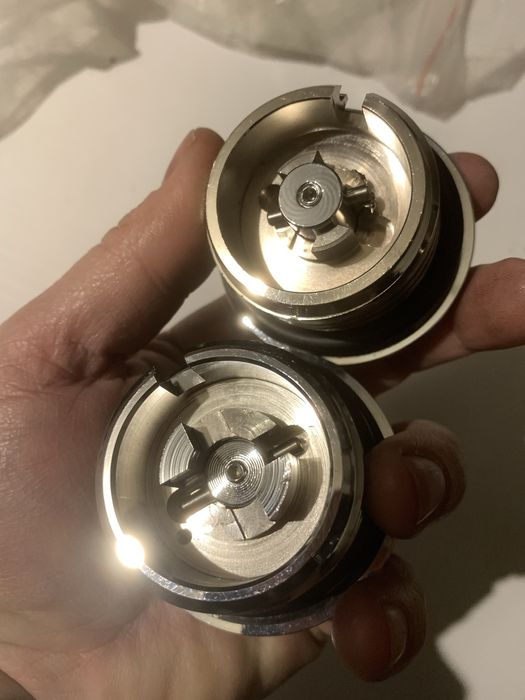 Нови капачки за резервоар за Harley-Davidson