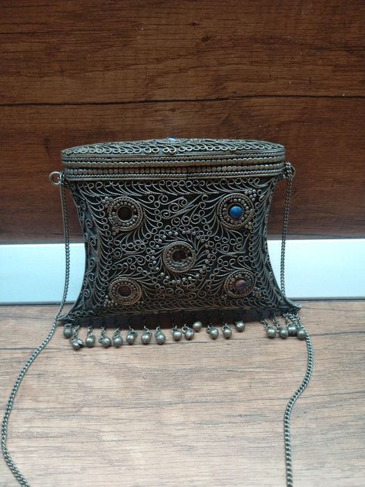 Продавам антикварна сребърна Барутница филиграм 19-век уникална