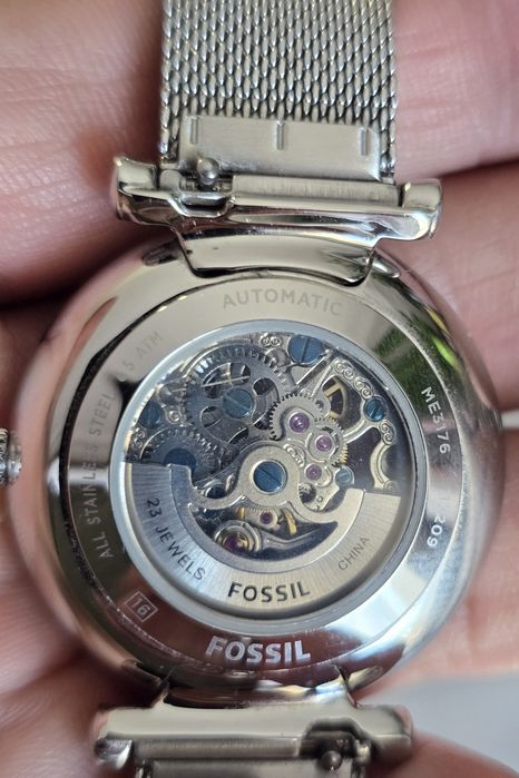Дамски часовник FOSSIL Carlie ME3176