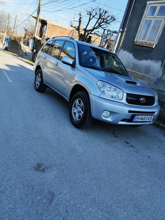 Toyota Rav4 2.0 Поддържана и обслужвана!