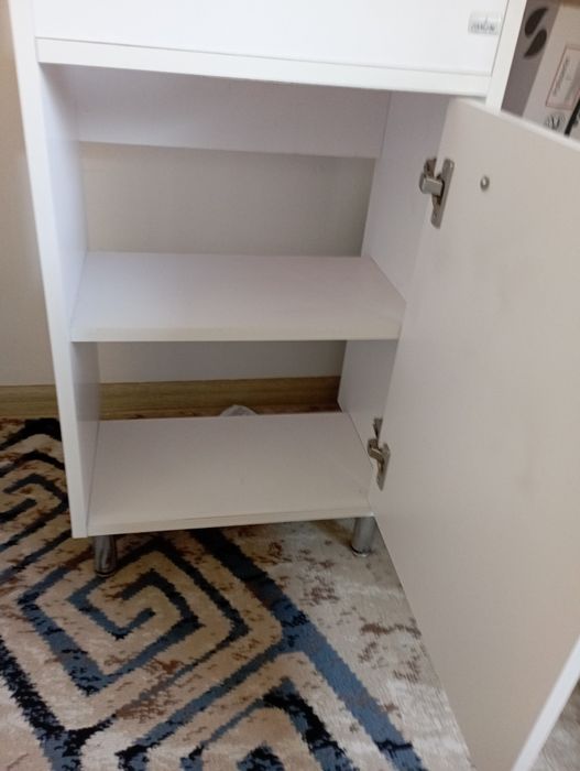 Срочно продам шкафчик под умывальник(тумба)!