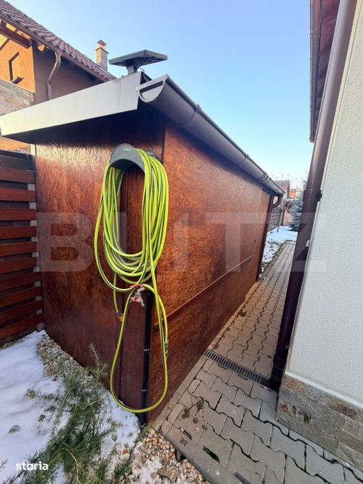 Casa INDIVIDUALA –4 camere, parcare dubla, poarta automata si suprav