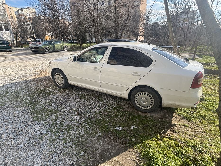 Шкода октавия 11г