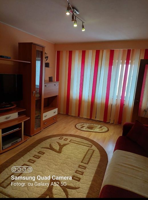 Vand apartament 2 camere