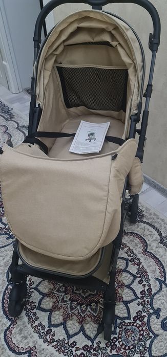 Продаётся детская коляска в отличном состоянии !