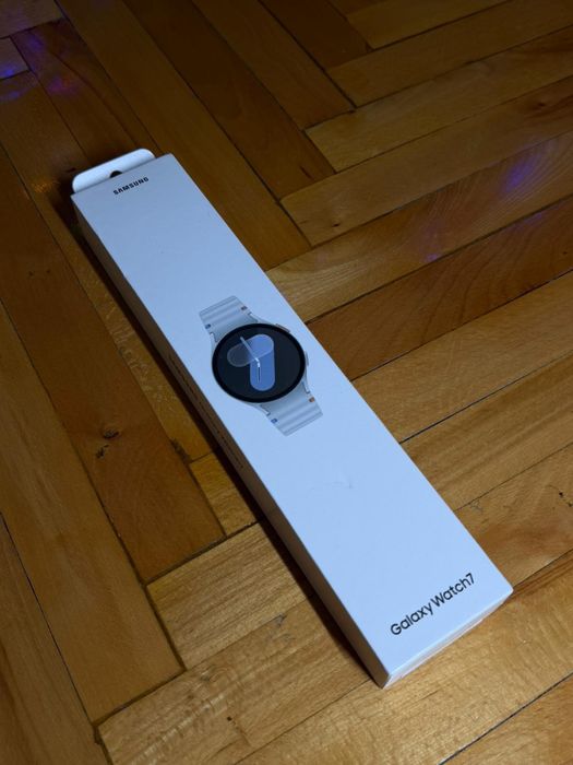 SmartWatch Samsung Watch 7 - 44 MM / NOU