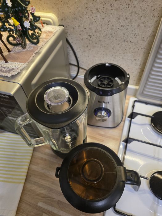 Продам блендер Kitfort 2 в 1 KT-1344