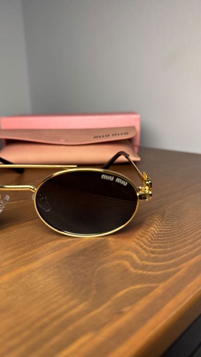 Ochelari de soare Miu Miu