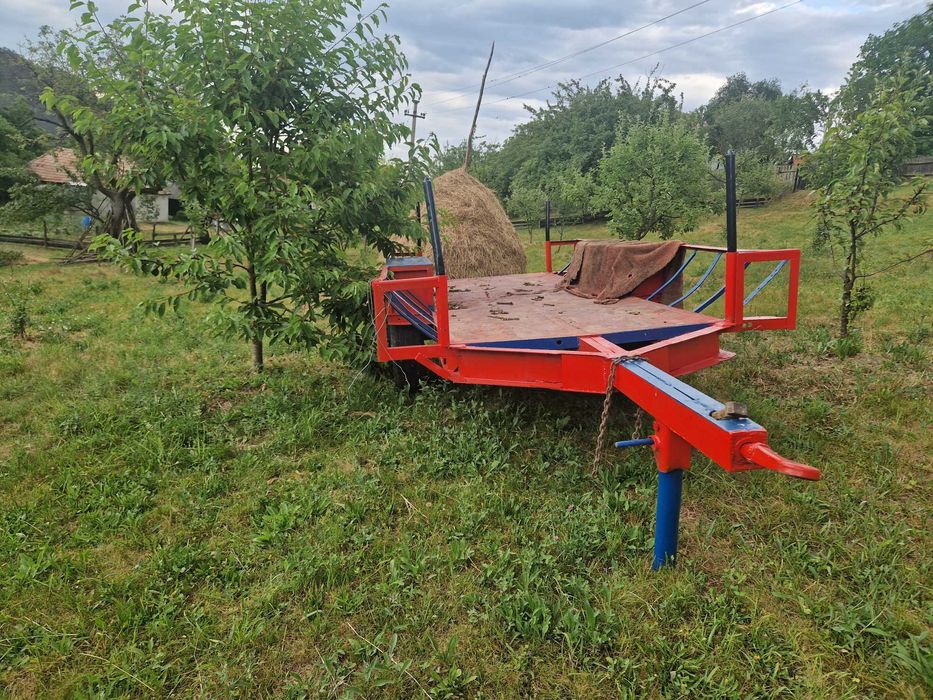 Vind remorca pt tractor