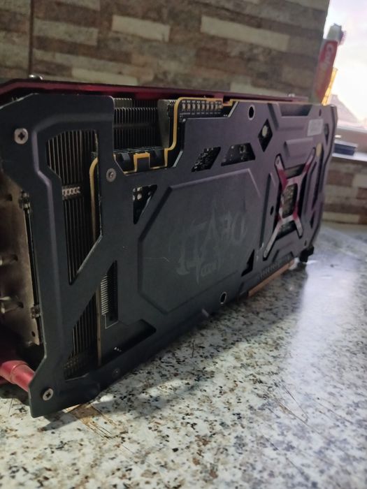 Red Devil RX Vega 56 8GB 2048 bit