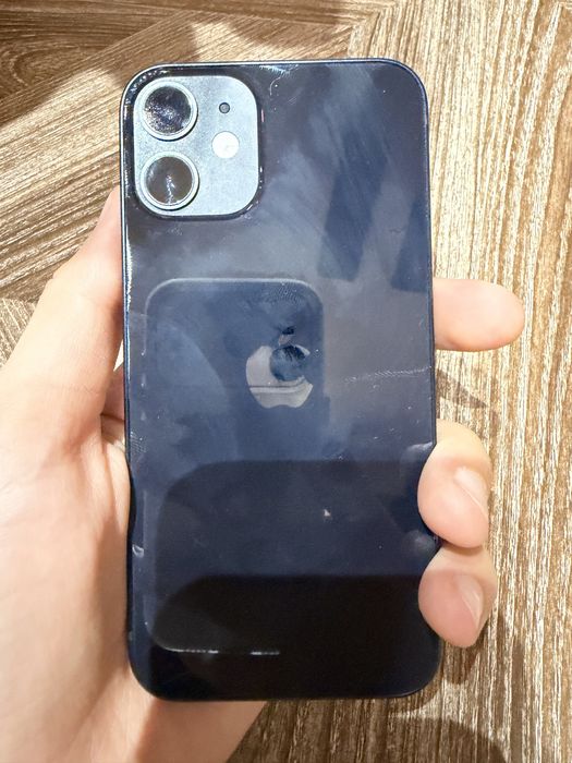 Продается iPhone 12 mini