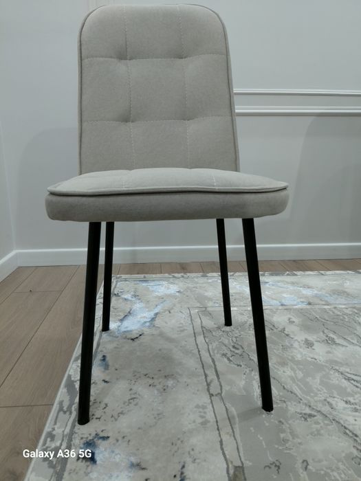 Стуля для гостинной и кухни