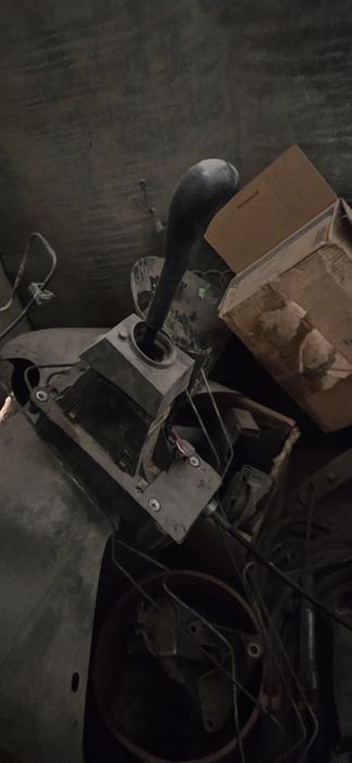 Рено Ларгус запчасти