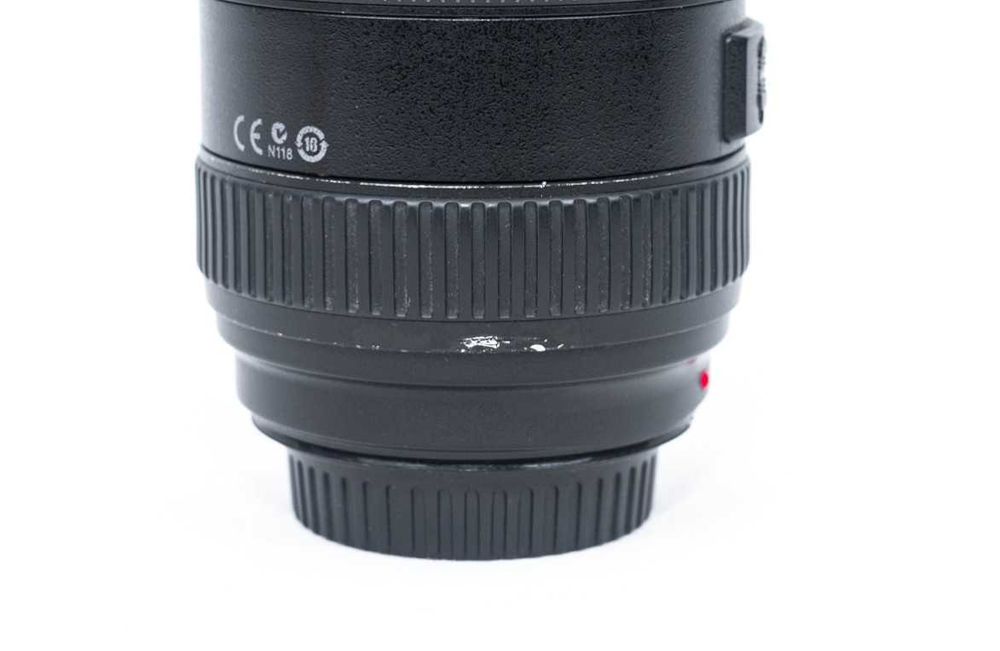 Canon EF 24-70mm f2.8 L USM
