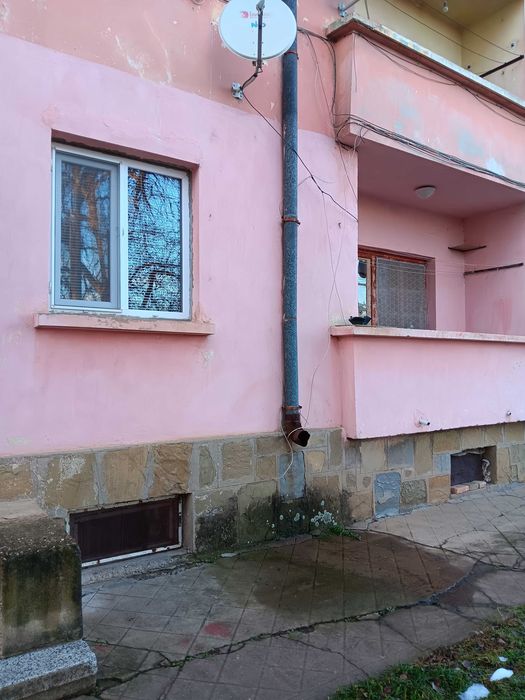 Обява за недвижимо