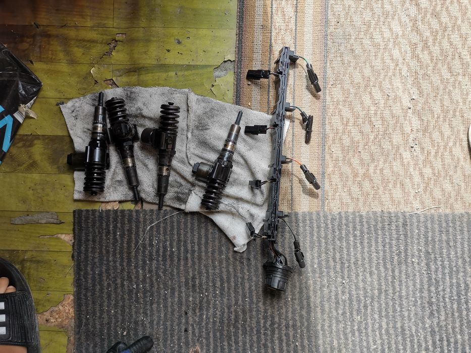 Дюзи VW/ Ауди 2.0 ТDI 140 к.с BKD с Код BM , CK