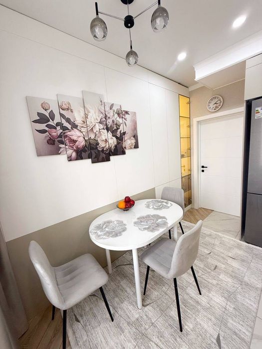 Сдам 2х ком. 8/9 квартиру ЖК Silk Road ор-р метро БИЙ (Р3)