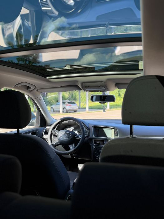 Se vinde Audi Q5 2.0 Tdi  sau schimb cu toyota hilux