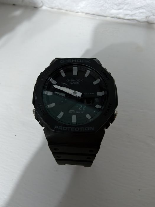 Продам CASIO G-Shock GA-2100-1AER