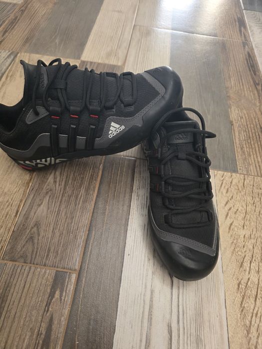 Pantofi drumeție TERREX SWIFT