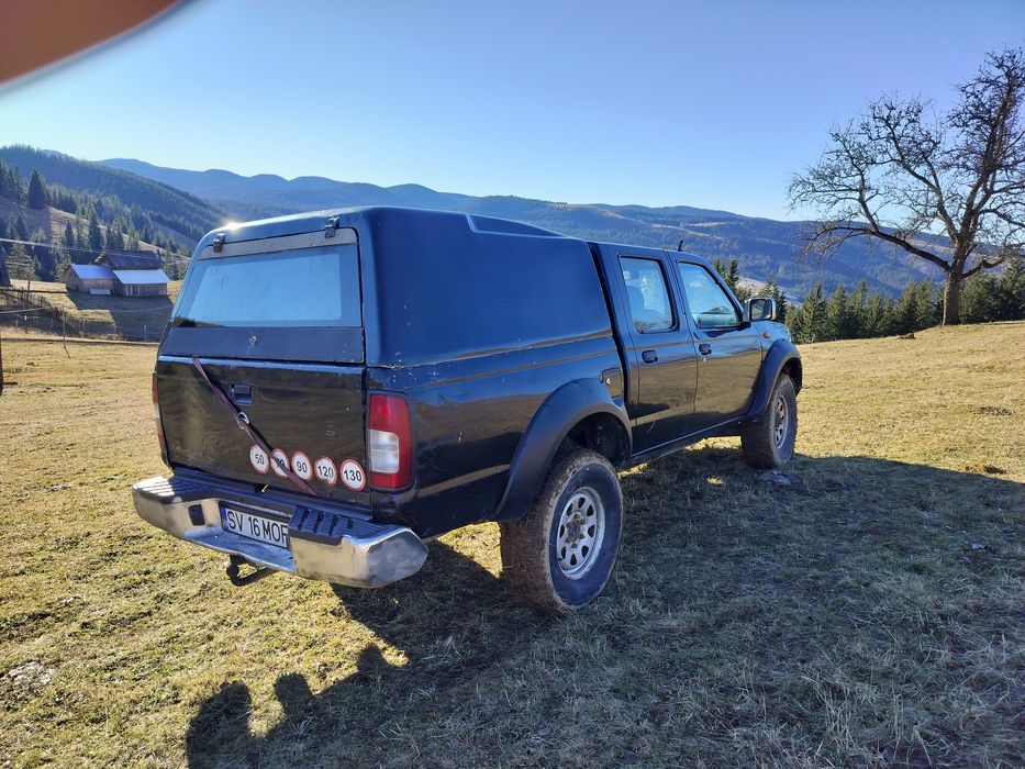 Nissan Navara d22 np300