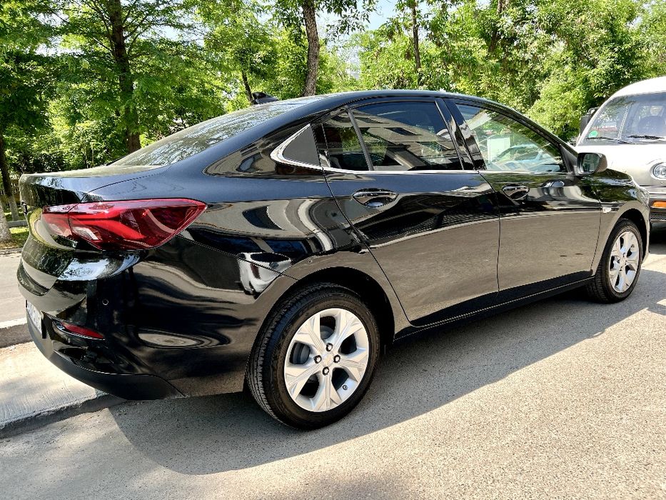 Продаётся Onix Premier 2 Plus