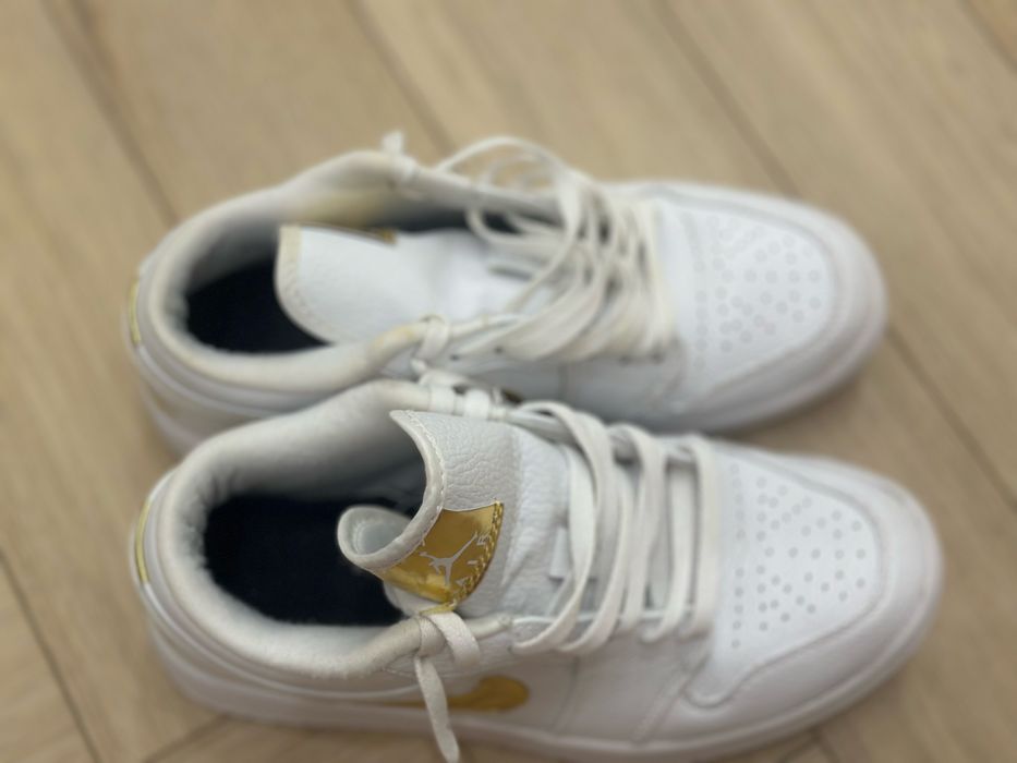 Nike air jordan 1 low