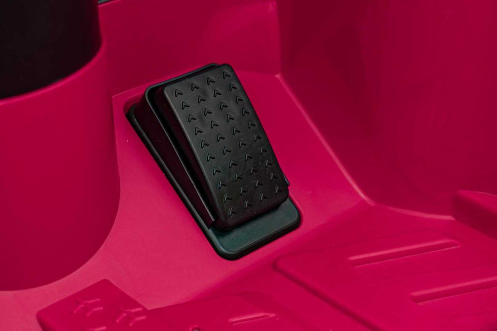 Masinuta electrica pentru copii  Audi SQ8 12V Autokids  (2168) Roz