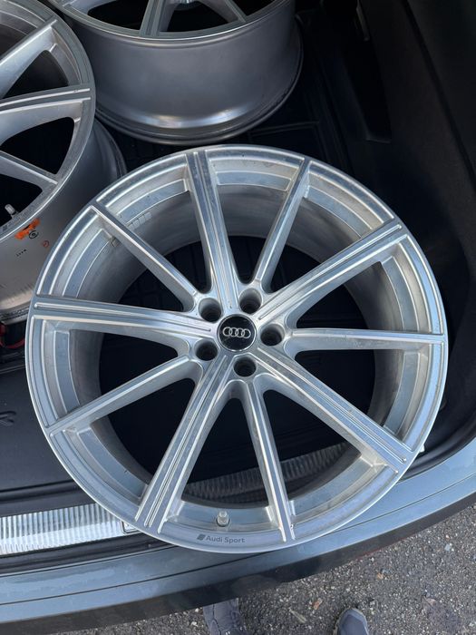 ОРИГИНАЛНИ Джанти - Audi Sport - 22 цола - RSQ8,Q8,Q7,A8,S8,RS6,RS7,A7