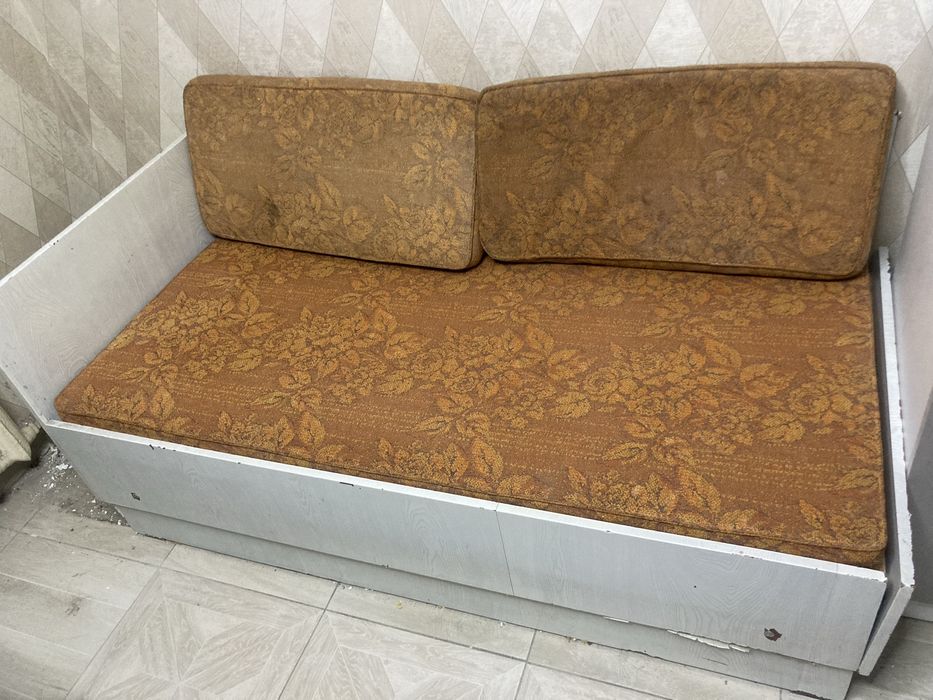 Кушетка подростковая