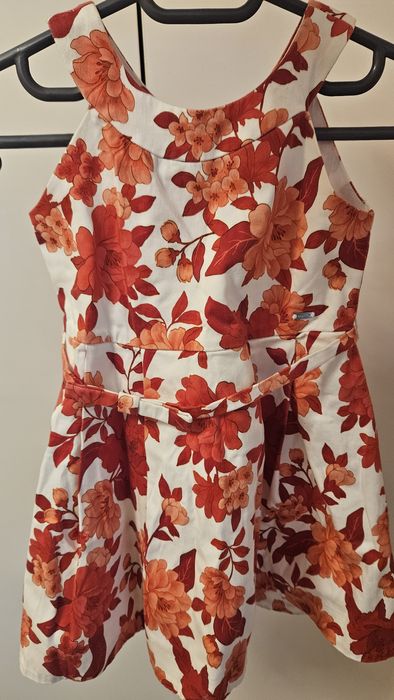 Коледна рокля,гащеризони и екип за момиче