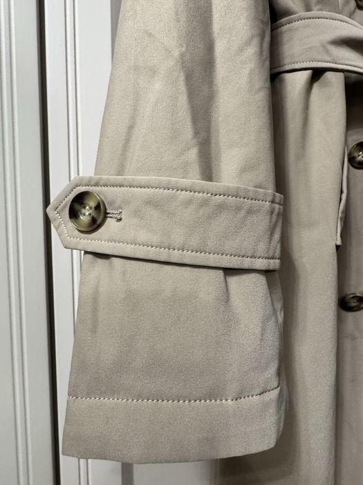 Продам демисезонное плащ-пальто