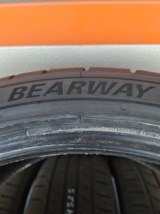 Летни гуми 4 броя Спорт П. BEARWAY BW118 285 35 R21 255 40 R21 дот 4525