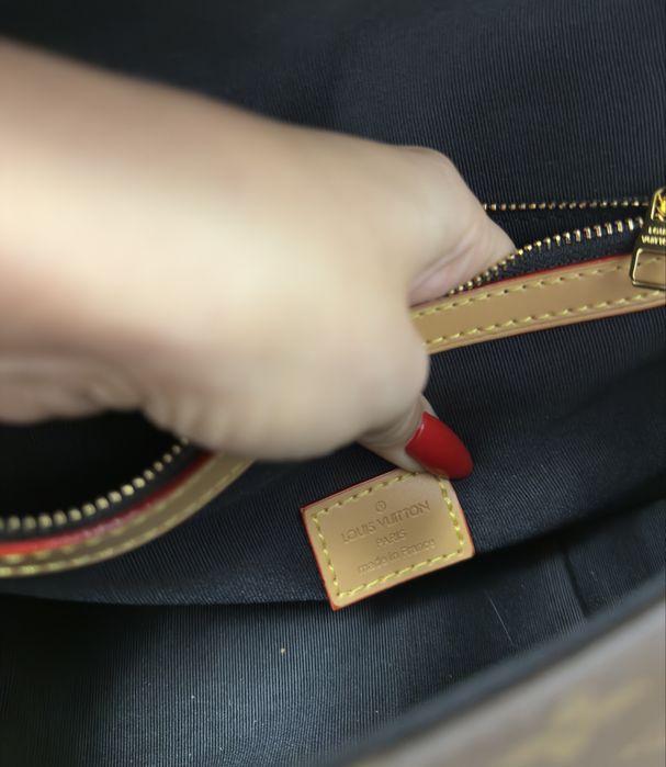 Geanta Louis Vuitton